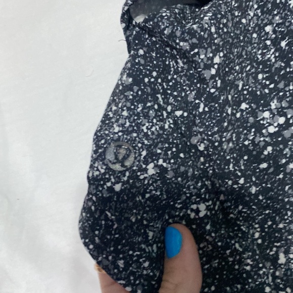 Lululemon Shorts - Picture 3 of 5